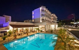 Karpatos - Hotel Miramare Bay 3*