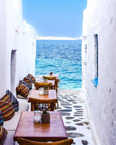 Atena, Santorini i Mikonos